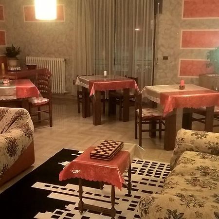 B&B Acquaria Avezzano Bagian luar foto