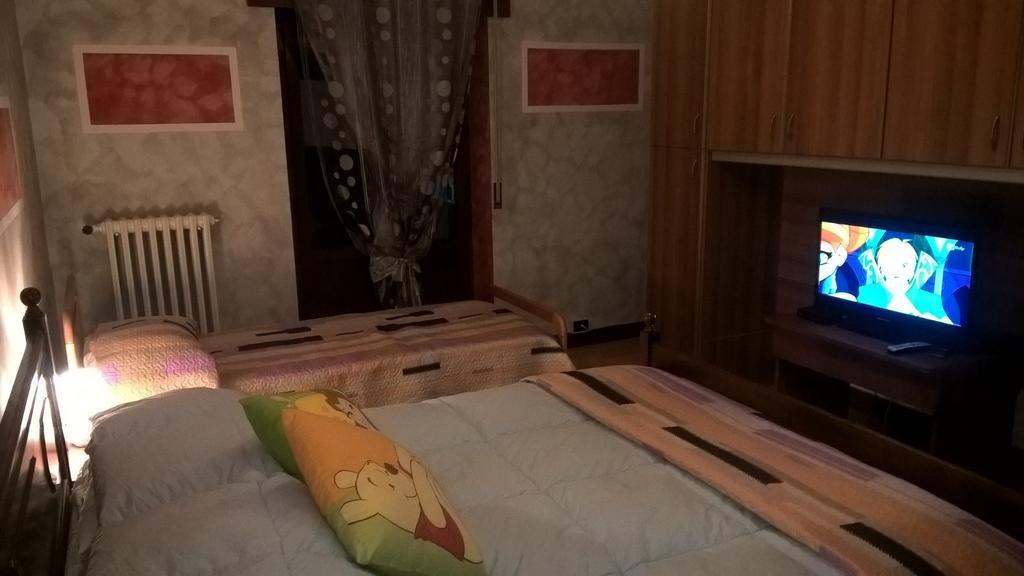 B&B Acquaria Avezzano Ruang foto