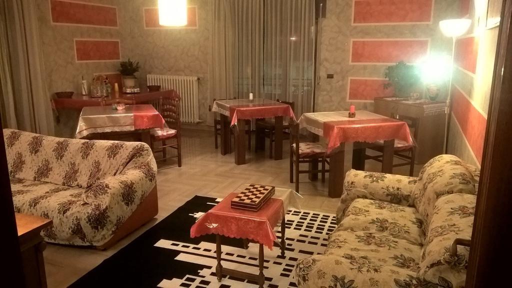 B&B Acquaria Avezzano Bagian luar foto
