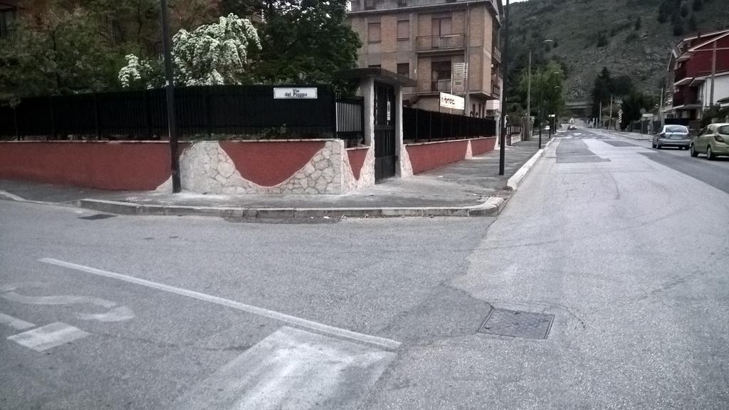 B&B Acquaria Avezzano Bagian luar foto