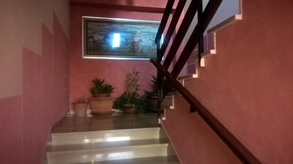B&B Acquaria Avezzano Bagian luar foto