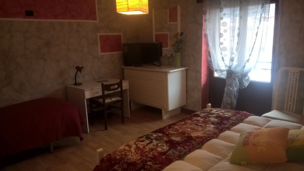B&B Acquaria Avezzano Bagian luar foto